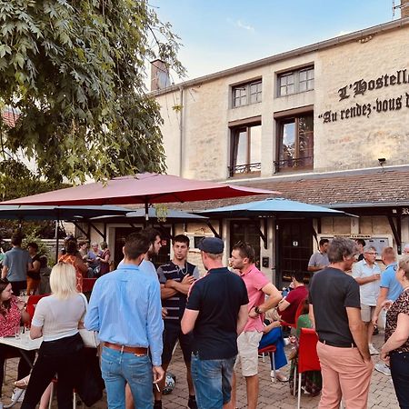Hostellerie Au Rendez-Vous Des Amis Chaumont  Eksteriør bilde